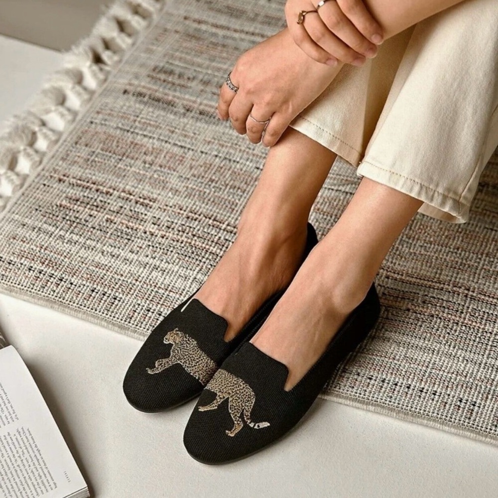 Vivaia Aubrey Leopard Loafer/ Flat